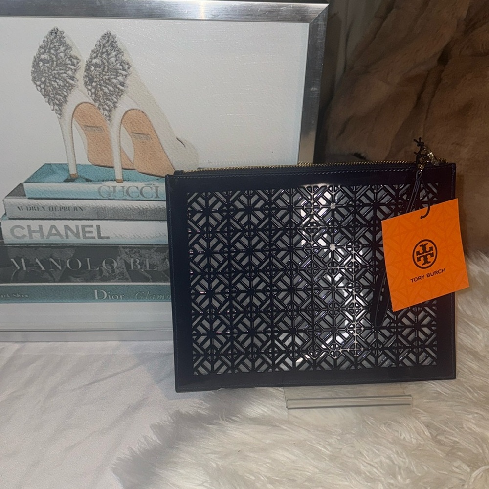 Tory Burch Blue Laser Cut Patent Leather Wristlet Pouch NWT